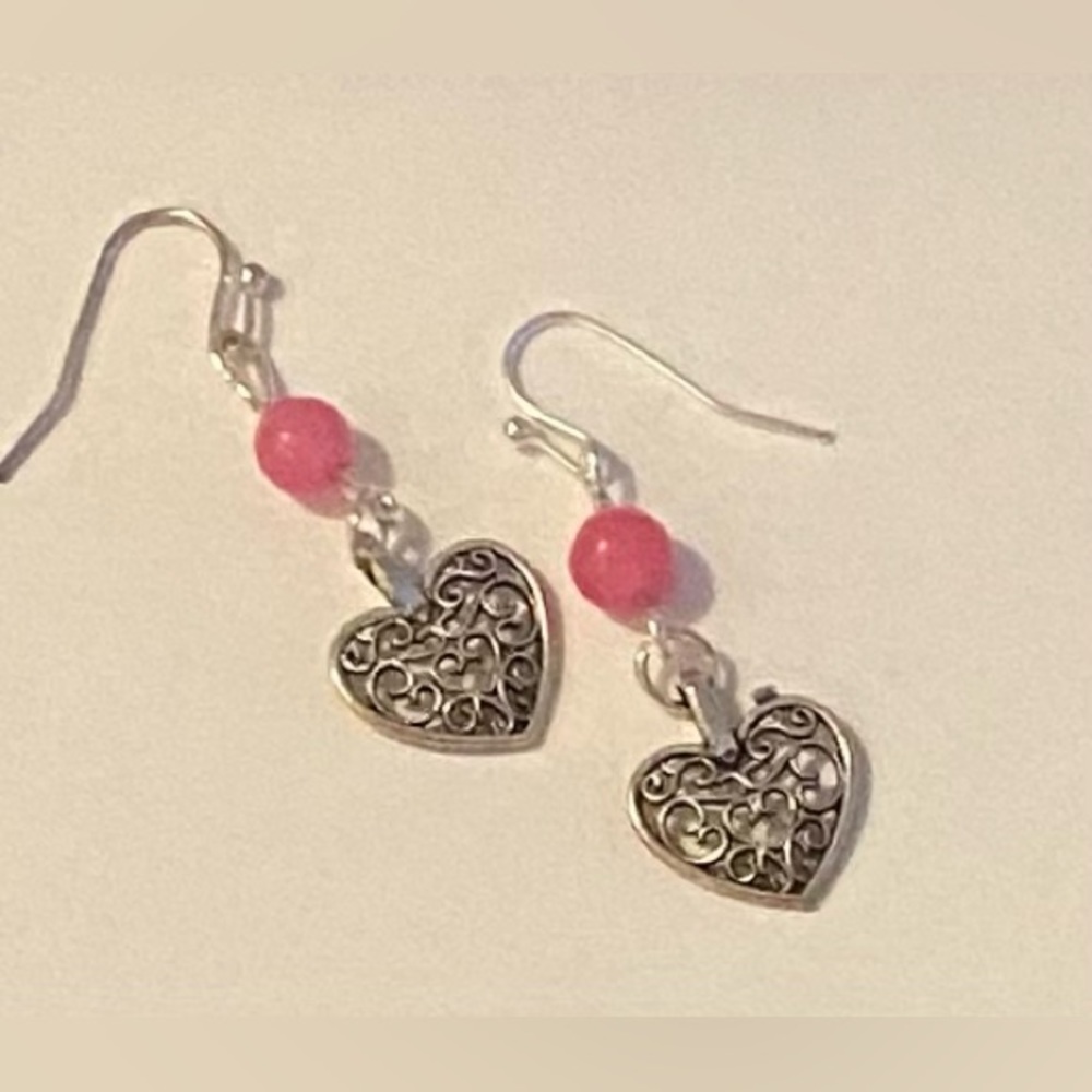 NEW Hearts delight! Pink Jade crystal earrings with a heart charm